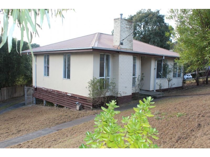 5 Kelly Street, Morwell VIC 3840