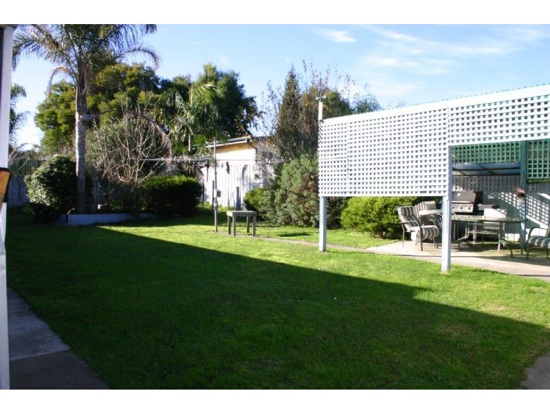 6 Polden Crescent, Morwell VIC 3840