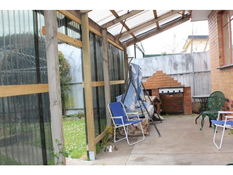 13 Barry Street, Morwell VIC 3840