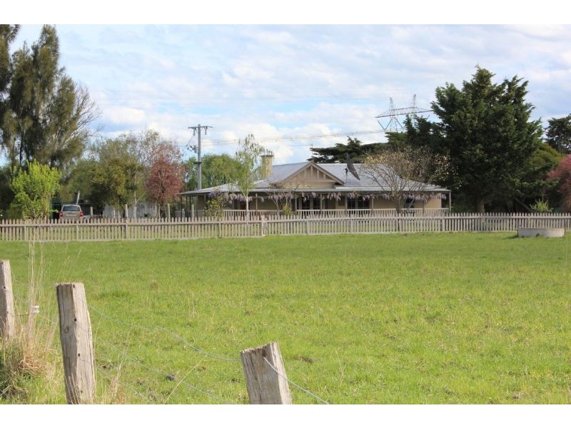 100 Morrisons Road, Hazelwood VIC 3840