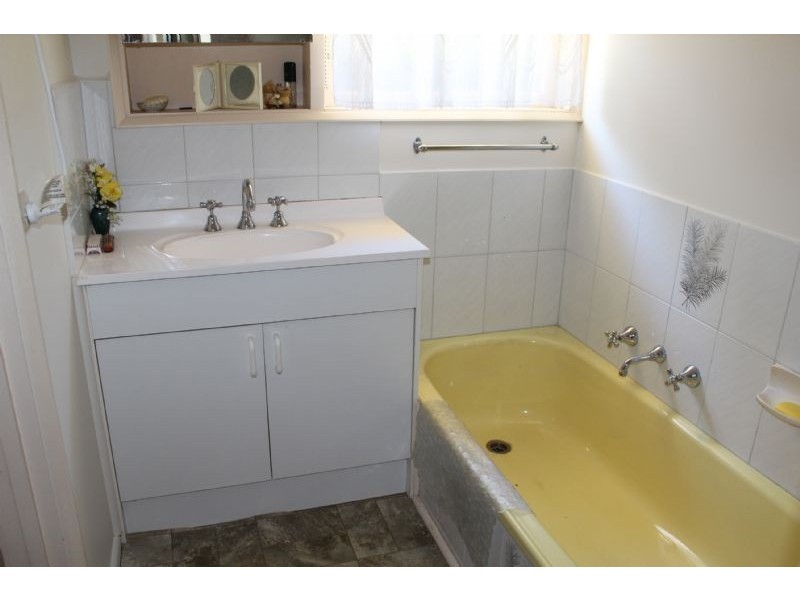 2 Hourigan Road, Morwell VIC 3840