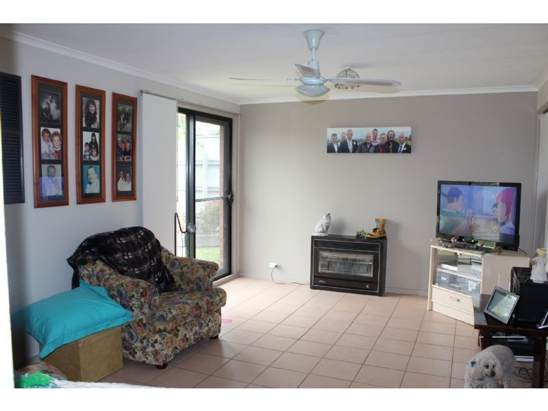 19 Hawthorn Crescent, Churchill VIC 3842