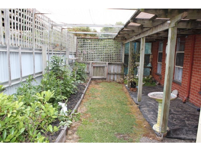 19 Hawthorn Crescent, Churchill VIC 3842