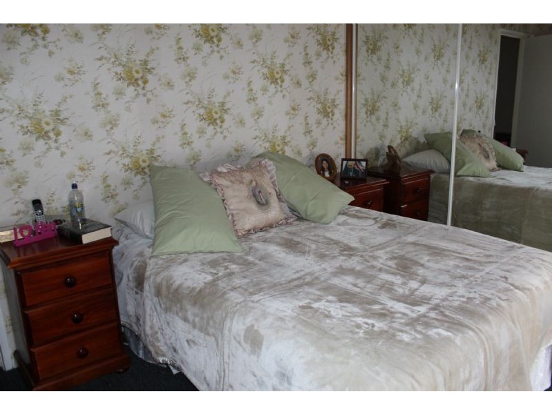 19 Hawthorn Crescent, Churchill VIC 3842