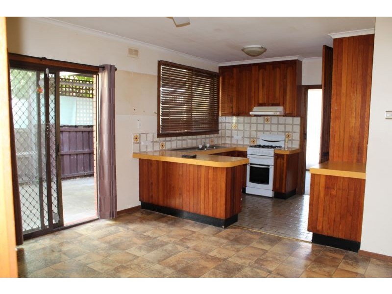 13 Airlie Bank Road, Morwell VIC 3840