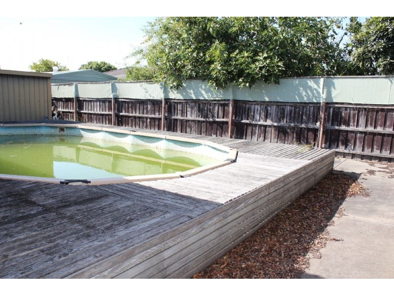 13 Airlie Bank Road, Morwell VIC 3840