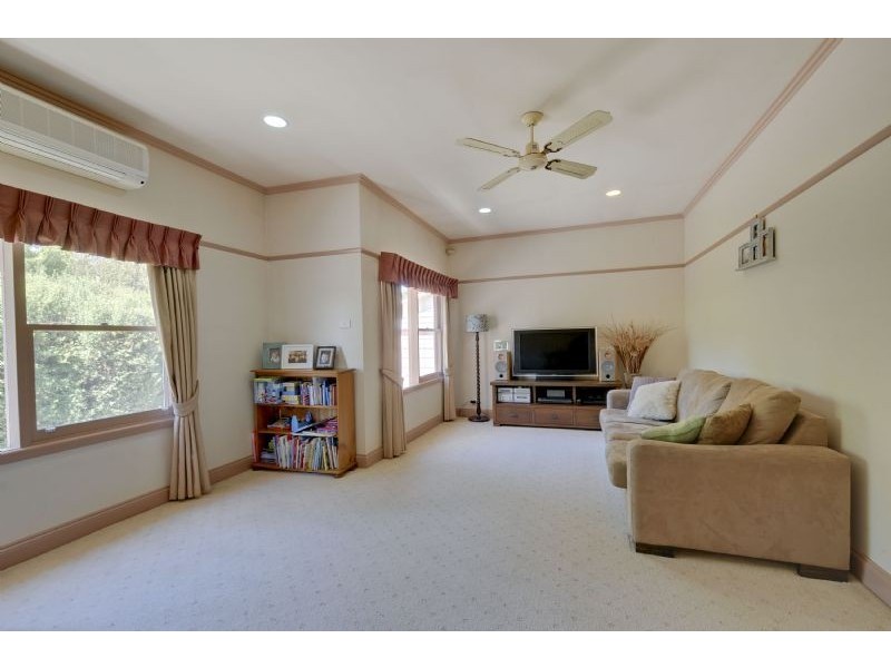 24 Elgin Street, Morwell VIC 3840