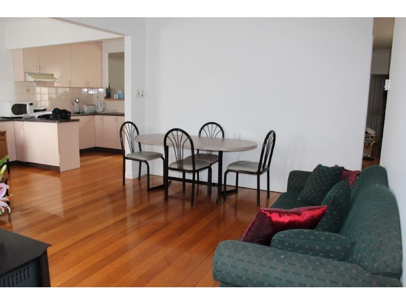 33 Avondale Road, Morwell VIC 3840