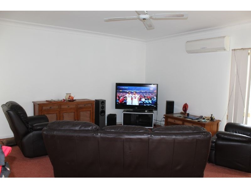 33 Avondale Road, Morwell VIC 3840