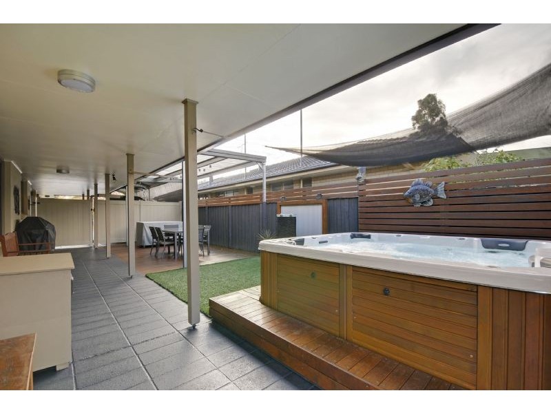 4 Watmor Avenue, Morwell VIC 3840