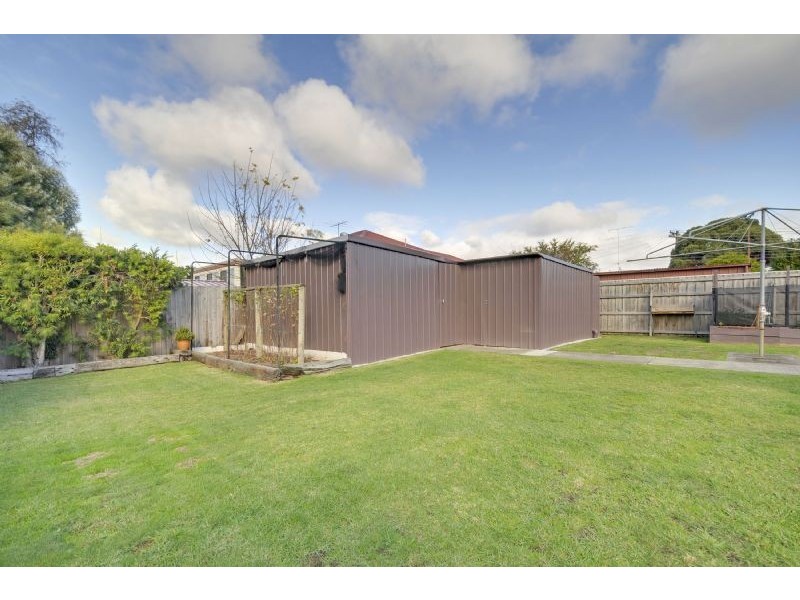 4 Watmor Avenue, Morwell VIC 3840