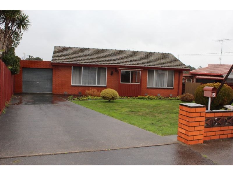 8 Wicks Crescent, Morwell VIC 3840