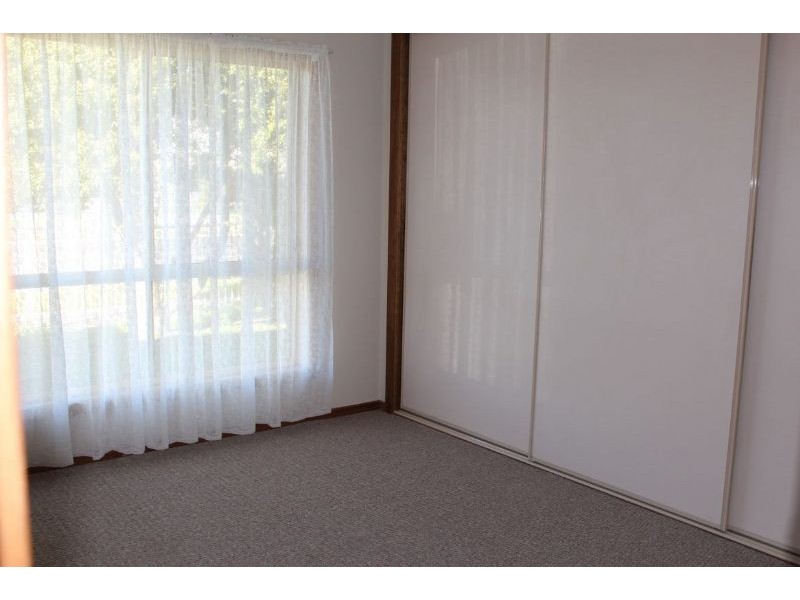 13 Bridle Road, Morwell VIC 3840