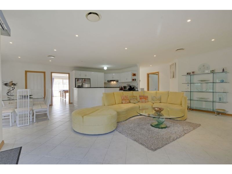 41 Gabo Way, Morwell VIC 3840