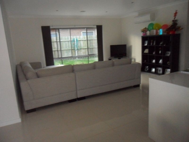 8 Cobon Court, Morwell VIC 3840