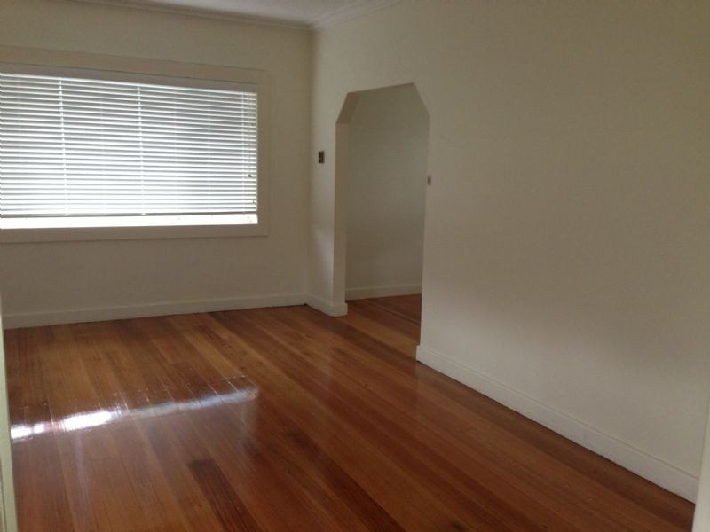 16 Travers Street, Morwell VIC 3840