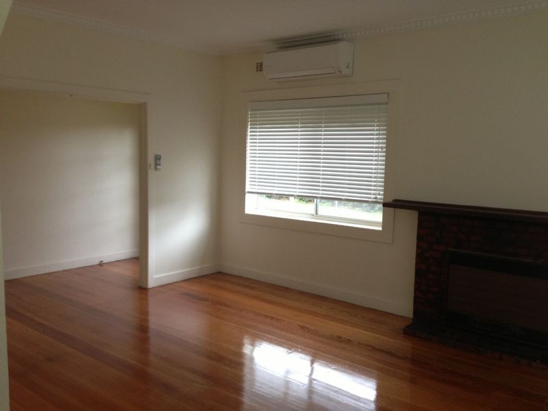 16 Travers Street, Morwell VIC 3840