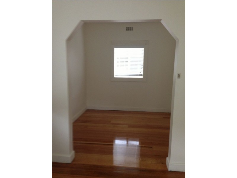 16 Travers Street, Morwell VIC 3840