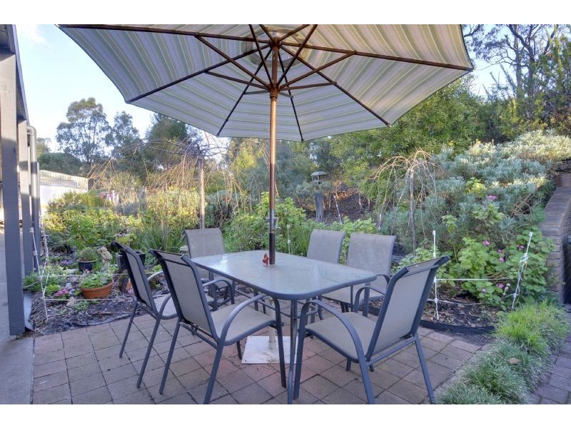 75 Glanville Crescent, Hazelwood North VIC 3840