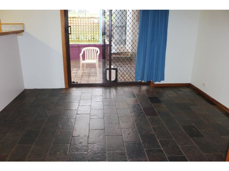 23 Canterbury Way, Churchill VIC 3842