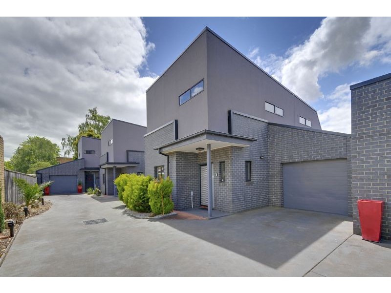 13B Travers Street, Morwell VIC 3840