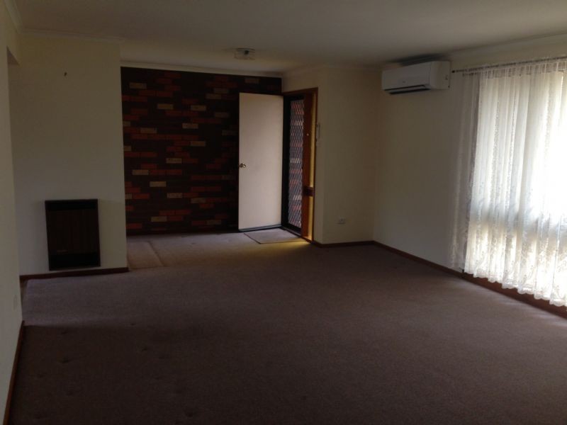 2/36 Gabo Way, Morwell VIC 3840