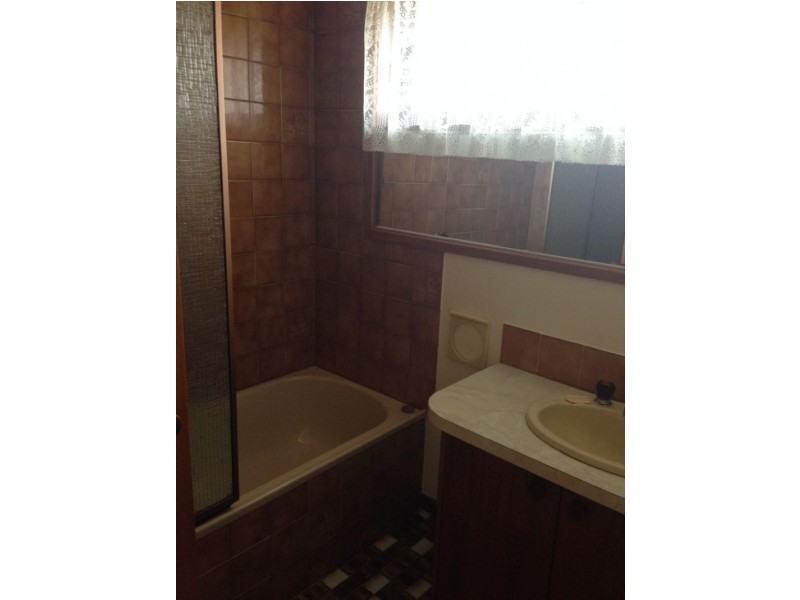 2/36 Gabo Way, Morwell VIC 3840