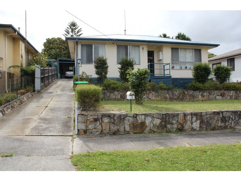 3 Robertson Street, Morwell VIC 3840