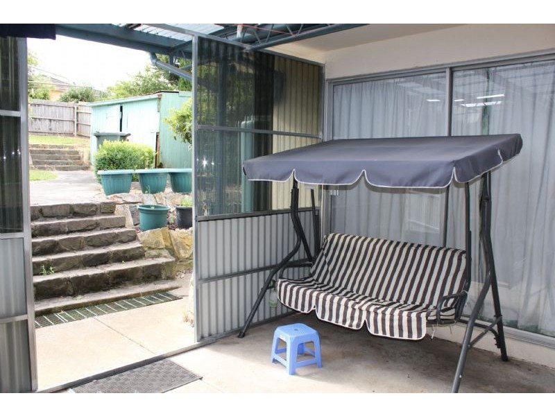 3 Robertson Street, Morwell VIC 3840