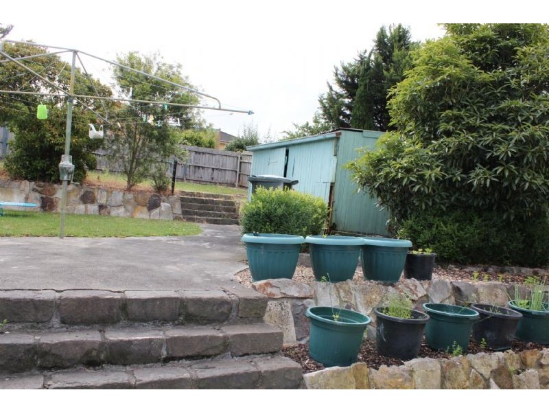 3 Robertson Street, Morwell VIC 3840