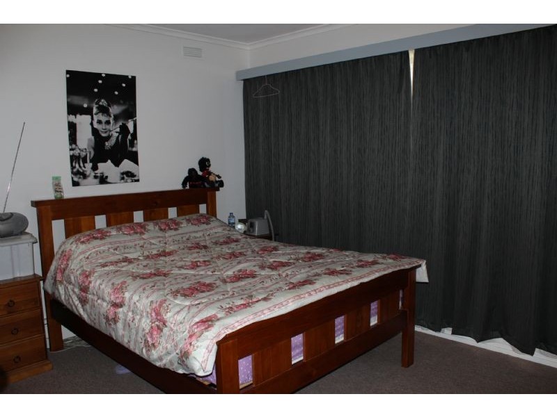 3 Robertson Street, Morwell VIC 3840