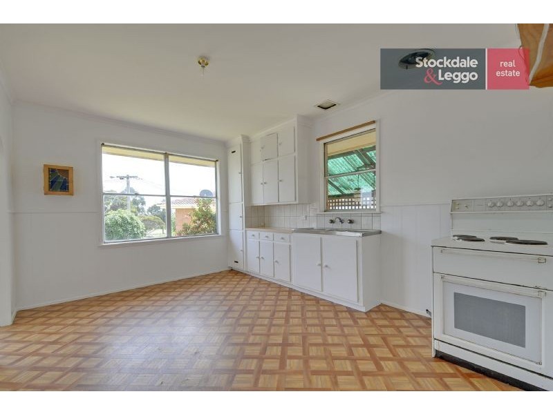 44 Manning Drive, Churchill VIC 3842