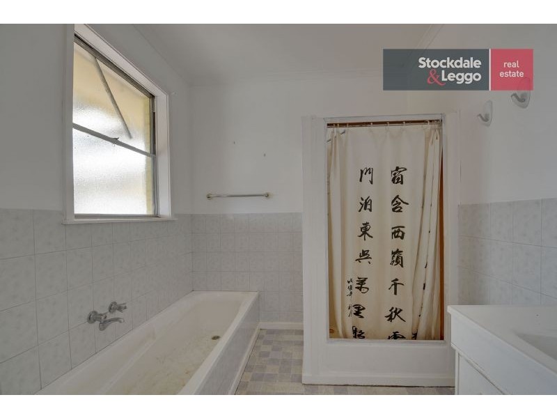 44 Manning Drive, Churchill VIC 3842
