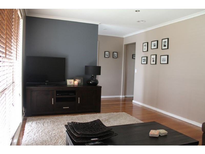 13 Sheoke Grove, Churchill VIC 3842