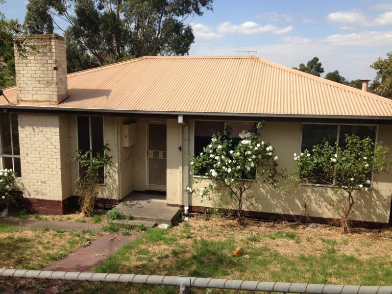 5 Kelly Street, Morwell VIC 3840