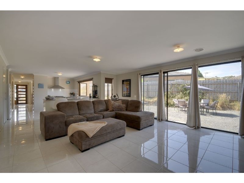 3 Dalpura Court, Churchill VIC 3842