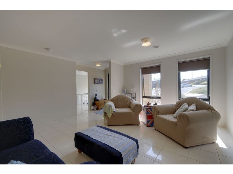 3 Dalpura Court, Churchill VIC 3842