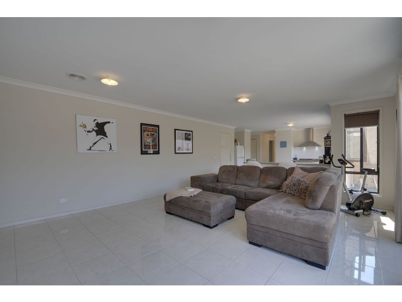 3 Dalpura Court, Churchill VIC 3842