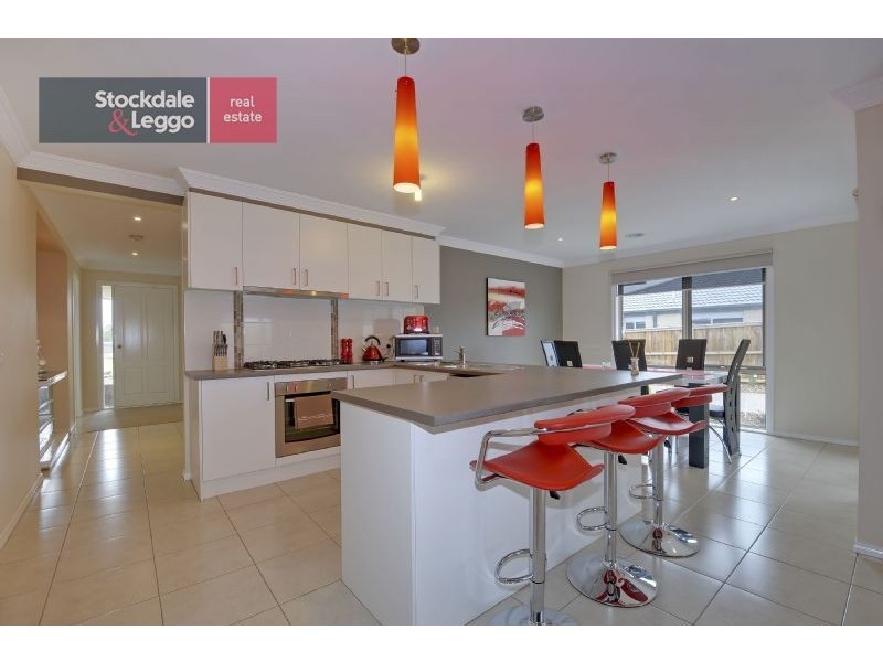 6 Pickering Avenue, Morwell VIC 3840