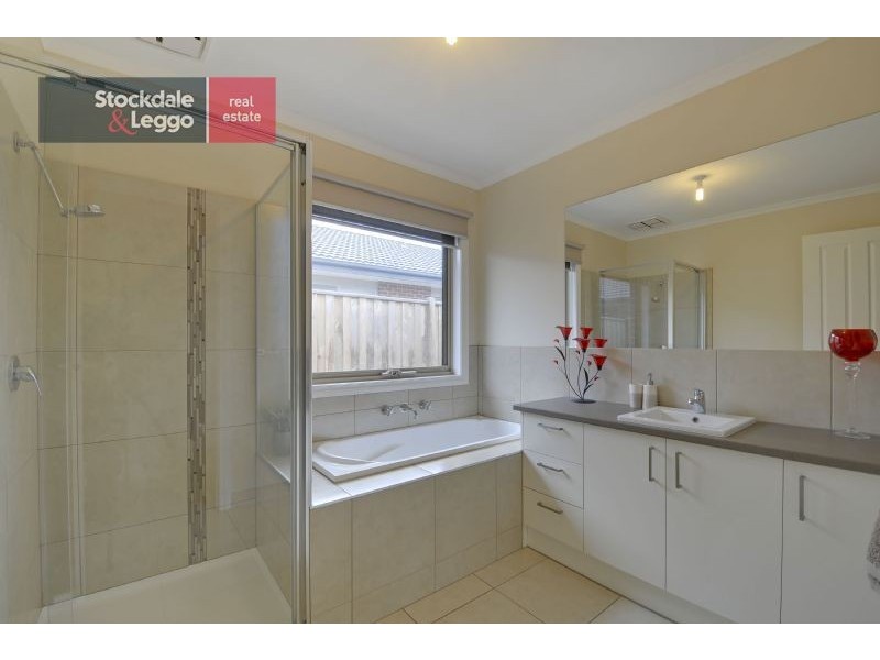 6 Pickering Avenue, Morwell VIC 3840