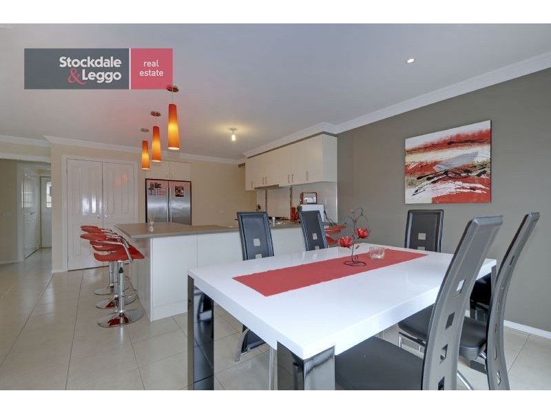 6 Pickering Avenue, Morwell VIC 3840