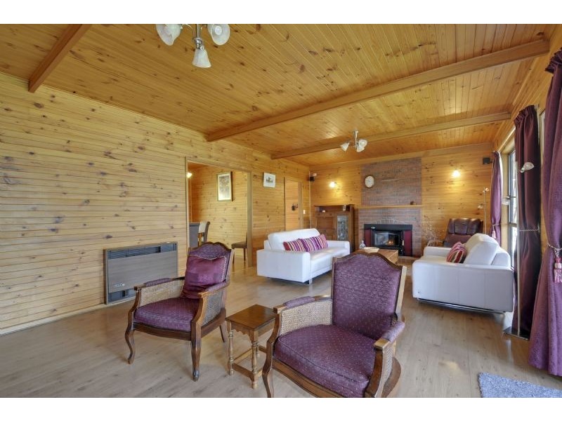 14 Evans Road, Jeeralang Junction VIC 3840