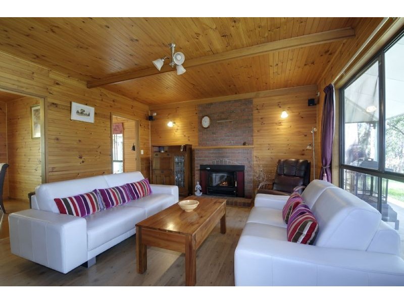 14 Evans Road, Jeeralang Junction VIC 3840