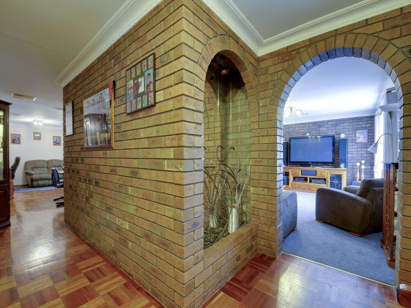 17 Wyung Drive, Morwell VIC 3840