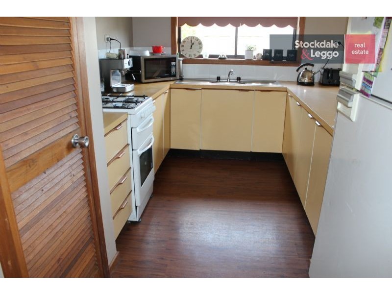2/21 BUNYIP COURT, Morwell VIC 3840