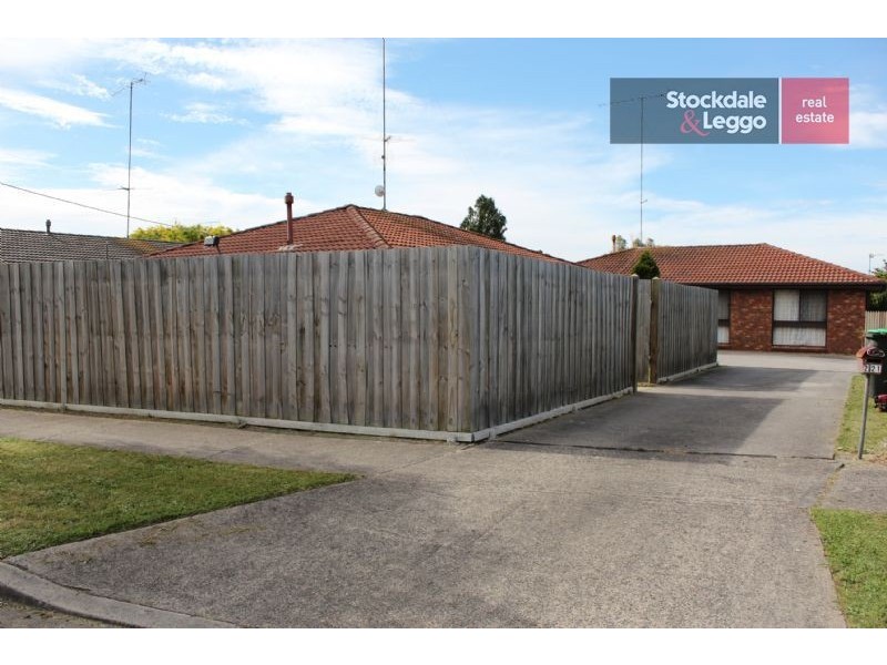 2/21 BUNYIP COURT, Morwell VIC 3840