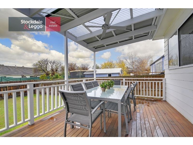 98 ELGIN STREET, Morwell VIC 3840