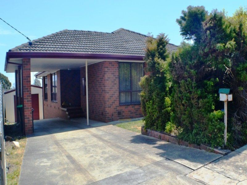 7 Quigley Crescent, Churchill VIC 3842