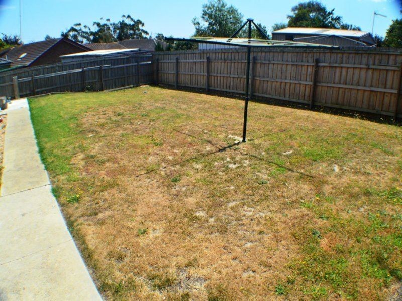 7 Quigley Crescent, Churchill VIC 3842