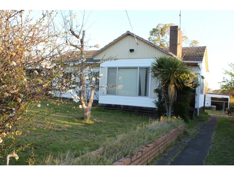 23 Langford Street, Morwell VIC 3840